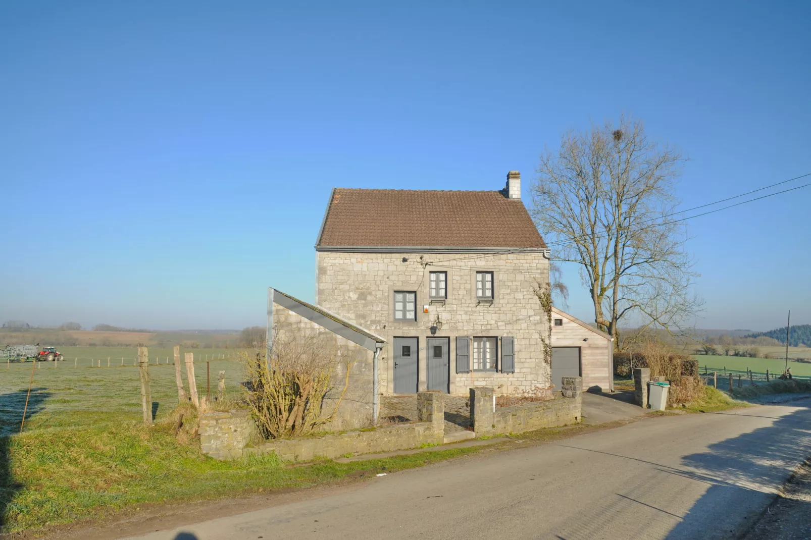 Borlonette-Exterior summer