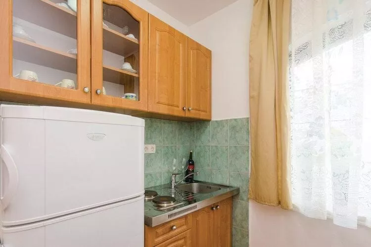 Apartments Čiovo - Family One Bedroom Apartment with Terrace (A1)-Cuisine