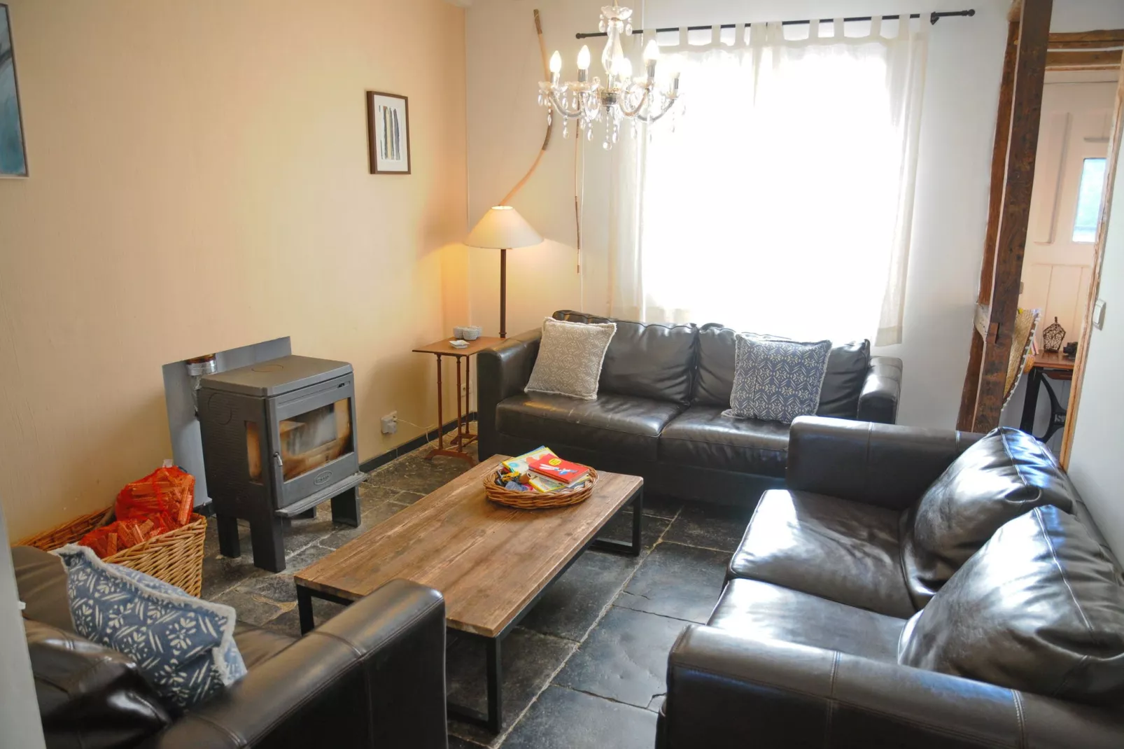 Borlonette-Living room