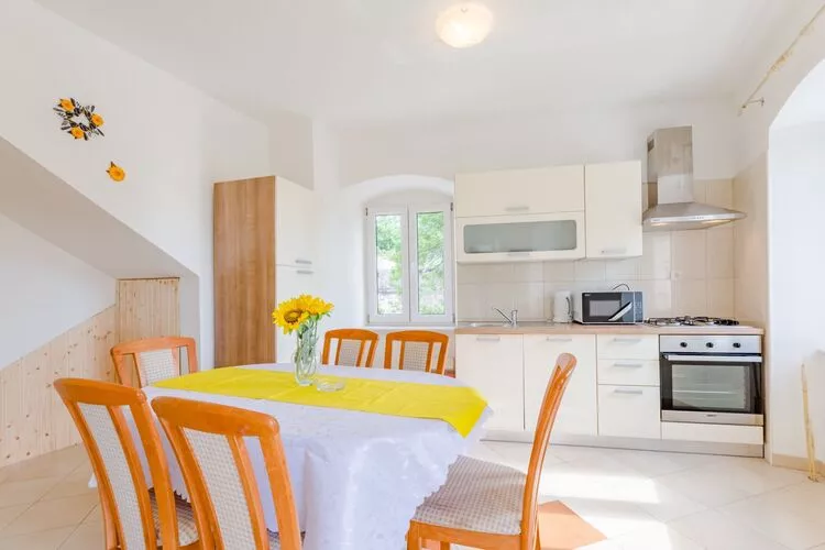 Apartment Magdalena - Three Bedroom Apartment-Cuisine
