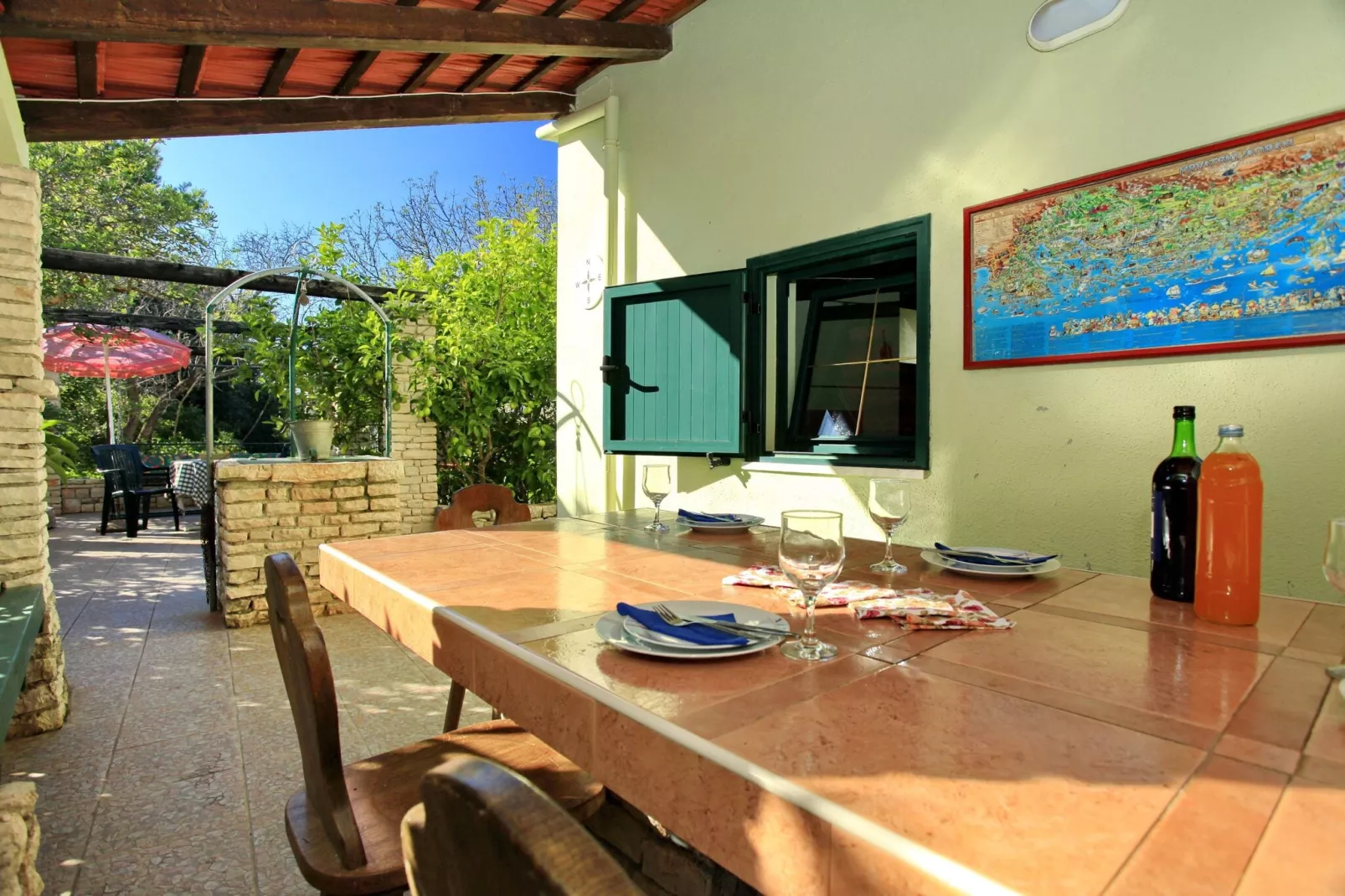 Stone House Oreb's Cottage - Two Bedroom Stone House with Terrace and Garden View-Salle à manger