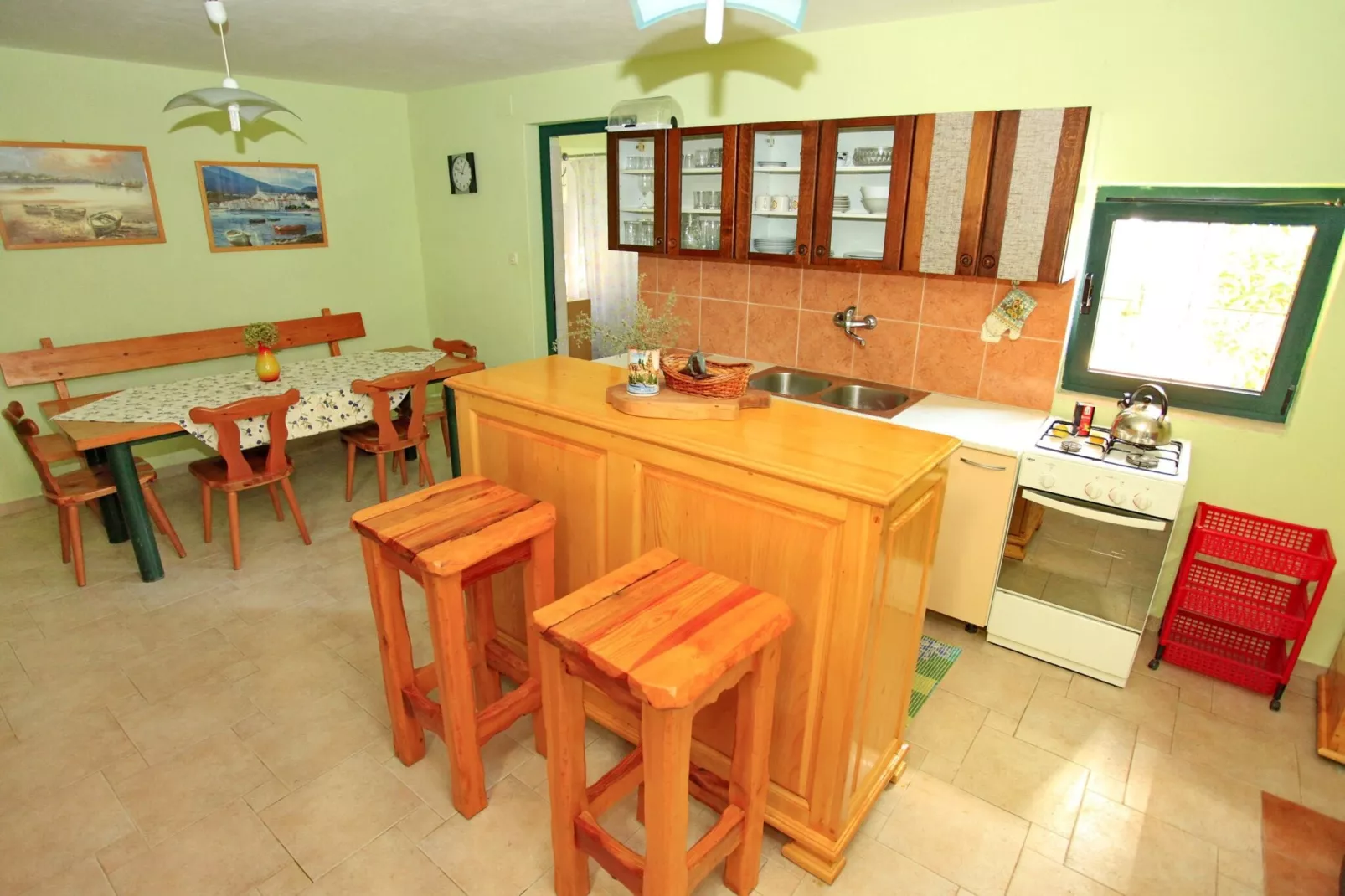 Stone House Oreb's Cottage - Two Bedroom Stone House with Terrace and Garden View-Cuisine