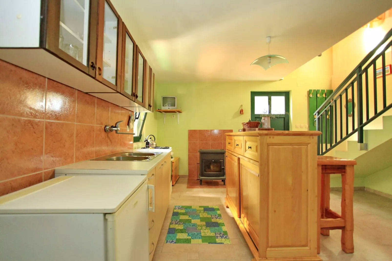 Stone House Oreb's Cottage - Two Bedroom Stone House with Terrace and Garden View-Cuisine