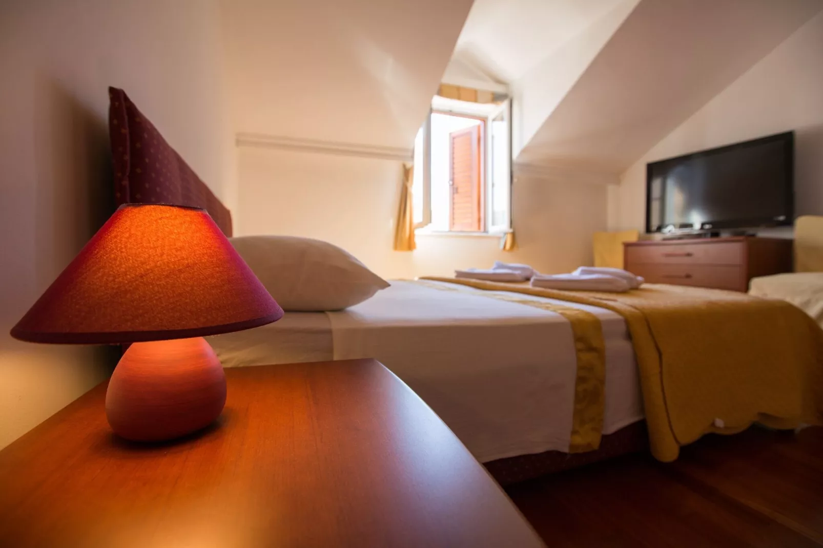 Holiday Home Lapad Beach Royal - Five Bedroom Holiday Home with Balcony and City View-Bedroom