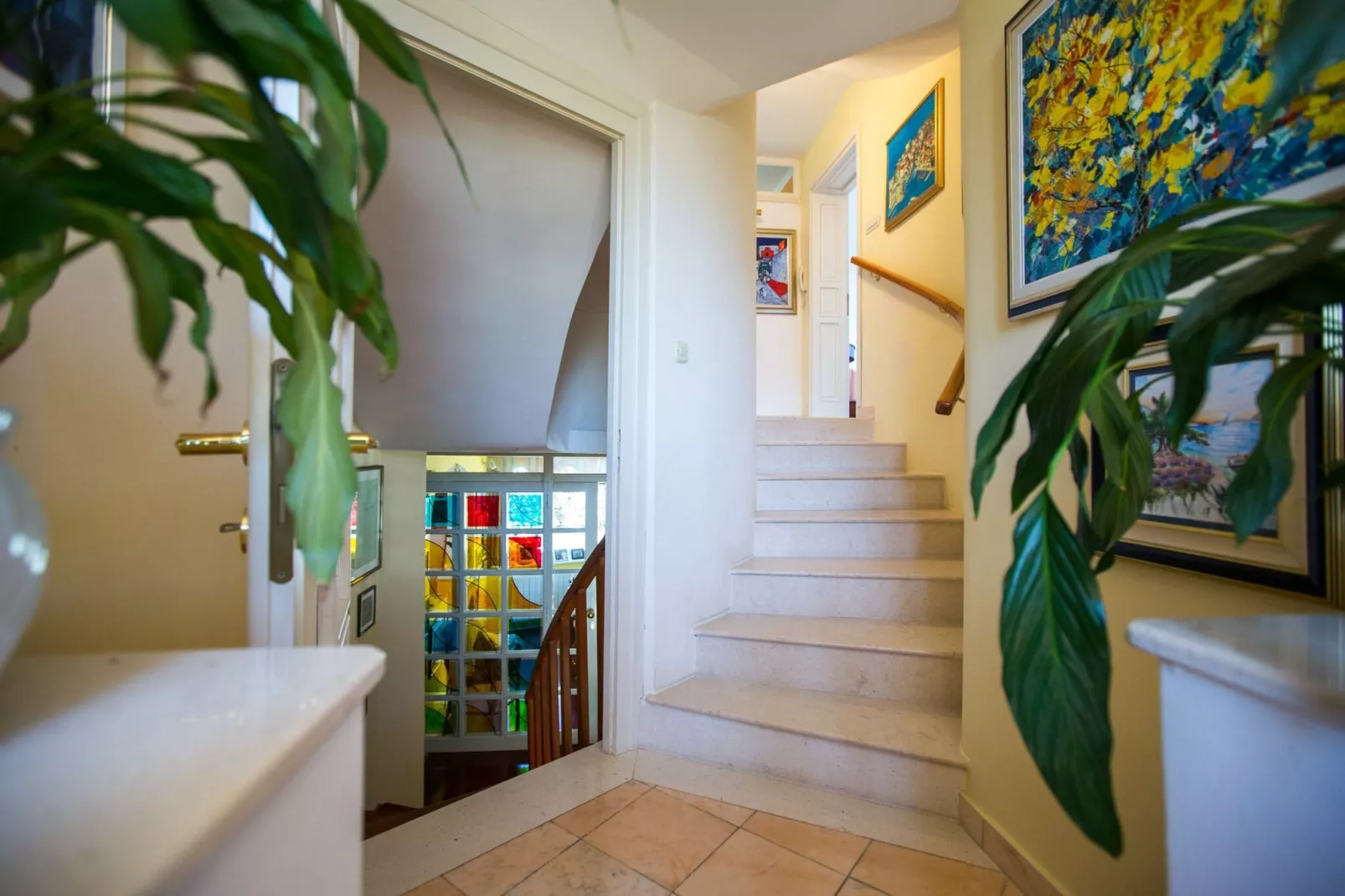 Holiday Home Lapad Beach Royal - Five Bedroom Holiday Home with Balcony and City View-Indoor