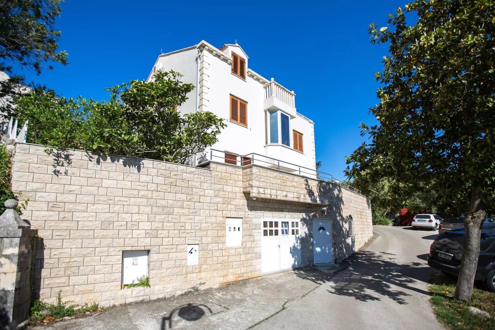 Holiday Home Lapad Beach Royal - Five Bedroom Holiday Home with Balcony and City View-Outdoor