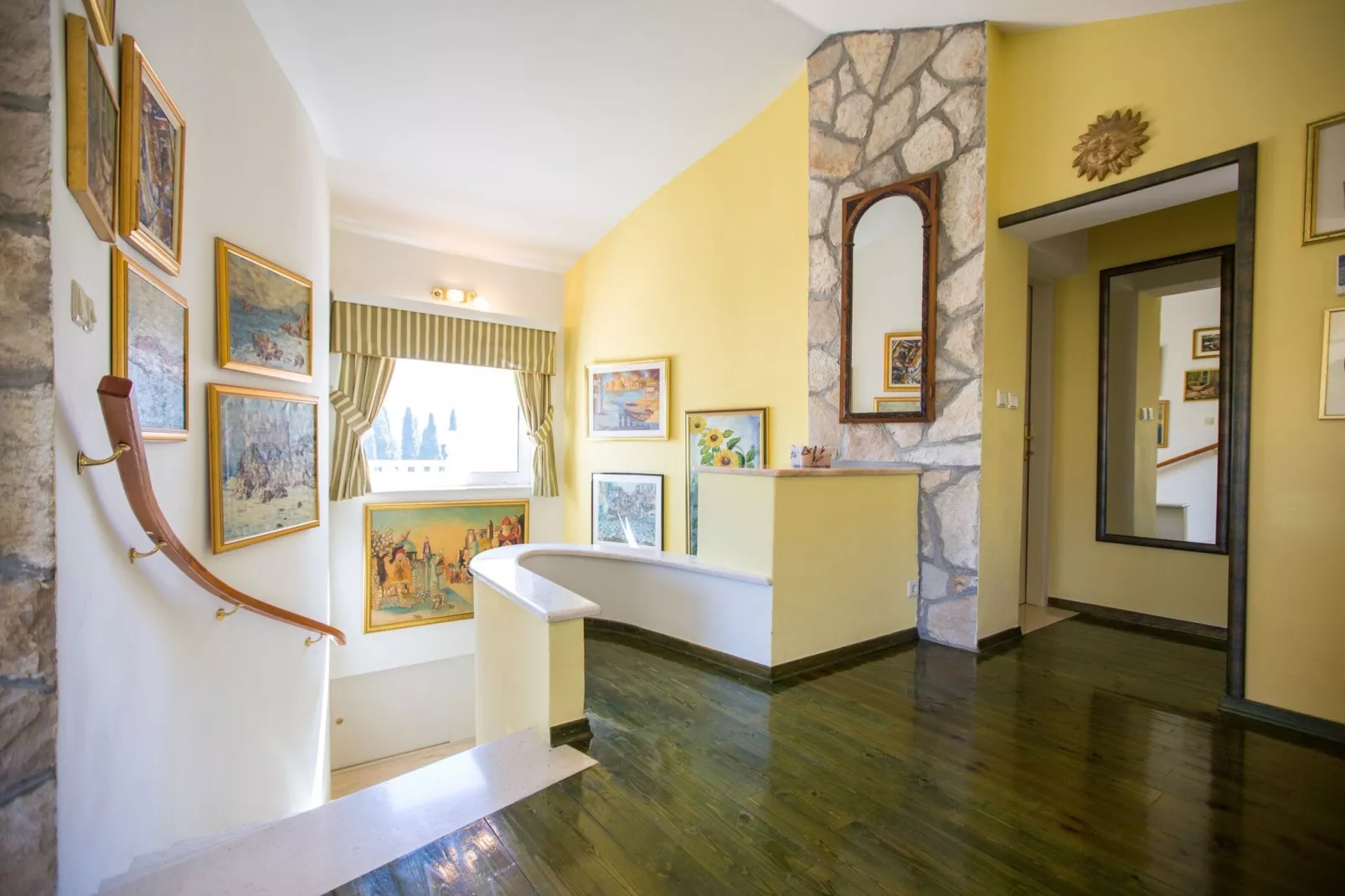 Holiday Home Lapad Beach Royal - Five Bedroom Holiday Home with Balcony and City View-Outdoor