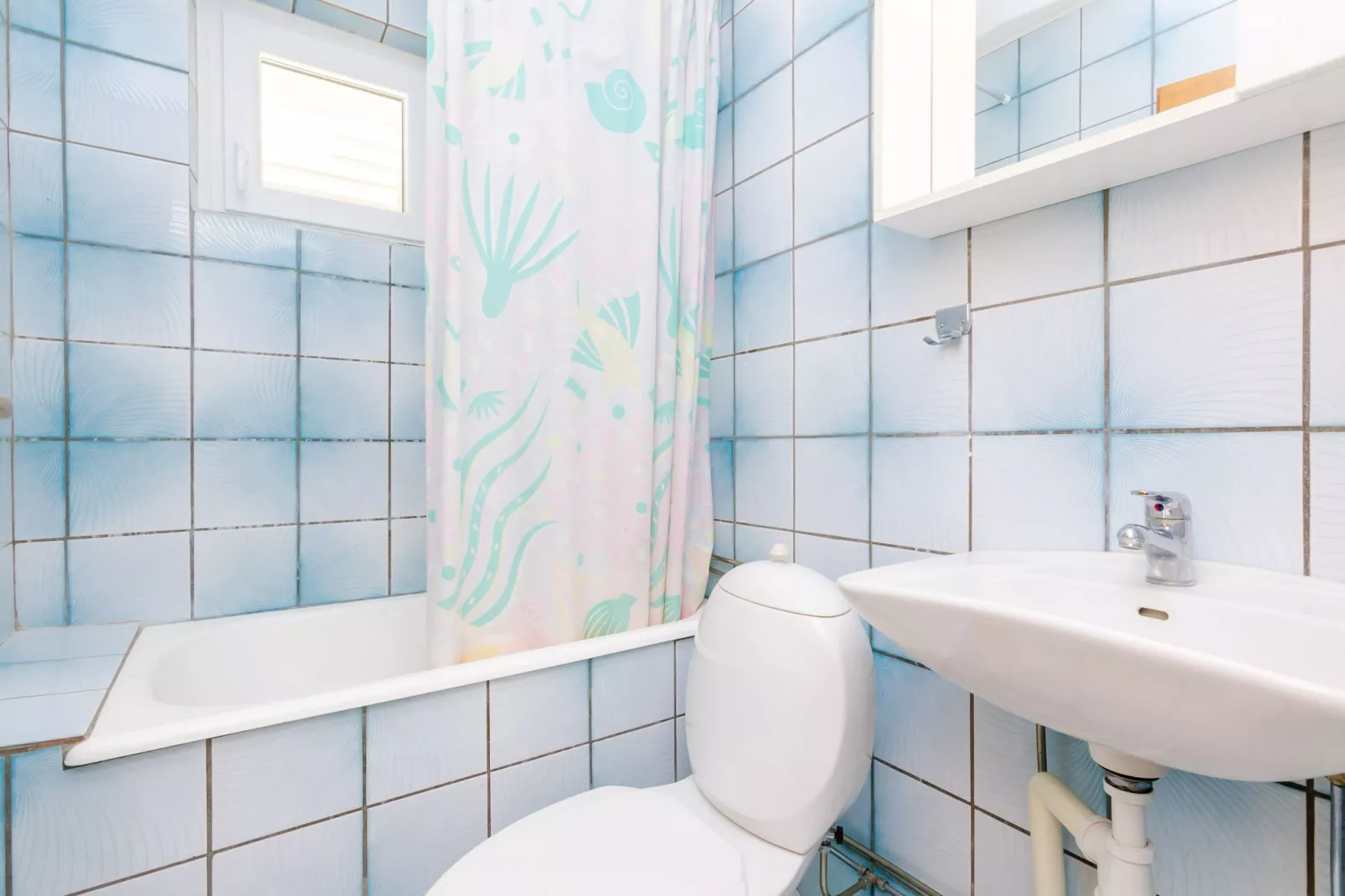 Villa Bind - Twin Room with Patio and Garden View (R1)-Bathroom