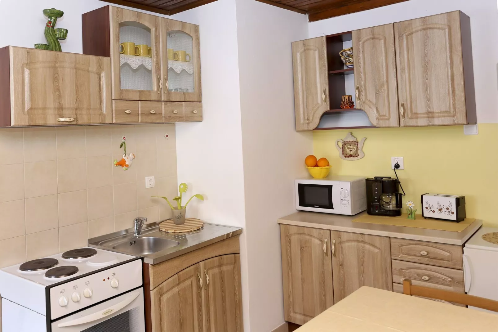 Apartment&Rooms Savonari - Two Bedroom  Studio Apartment with Terrace-Kitchen