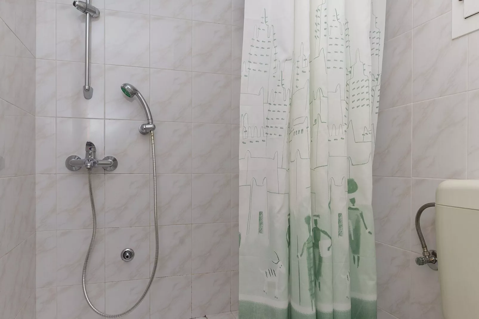 Apartments Miskovic - Studio Apartment with Balcony and Sea View (East)-Bathroom