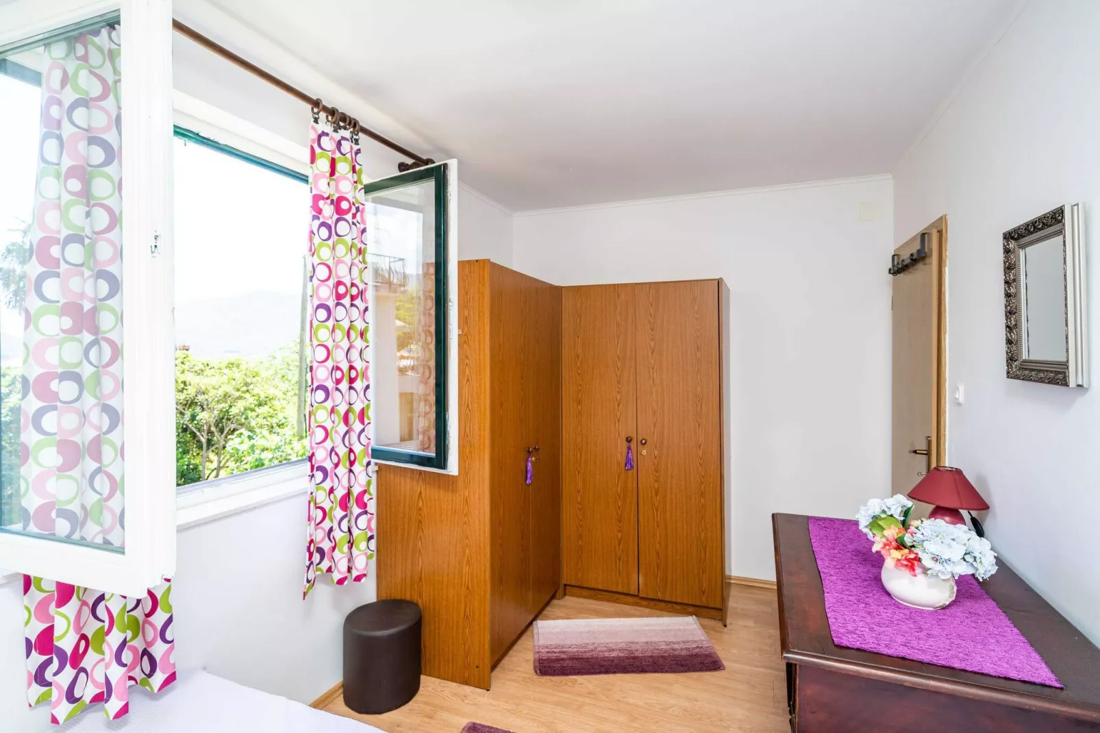 Apartment Laurel Leaf - Three Bedroom Apartment with Terrace-Bedroom