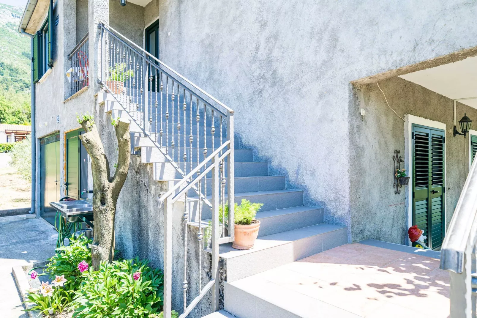 Apartment Laurel Leaf - Three Bedroom Apartment with Terrace-Outdoor