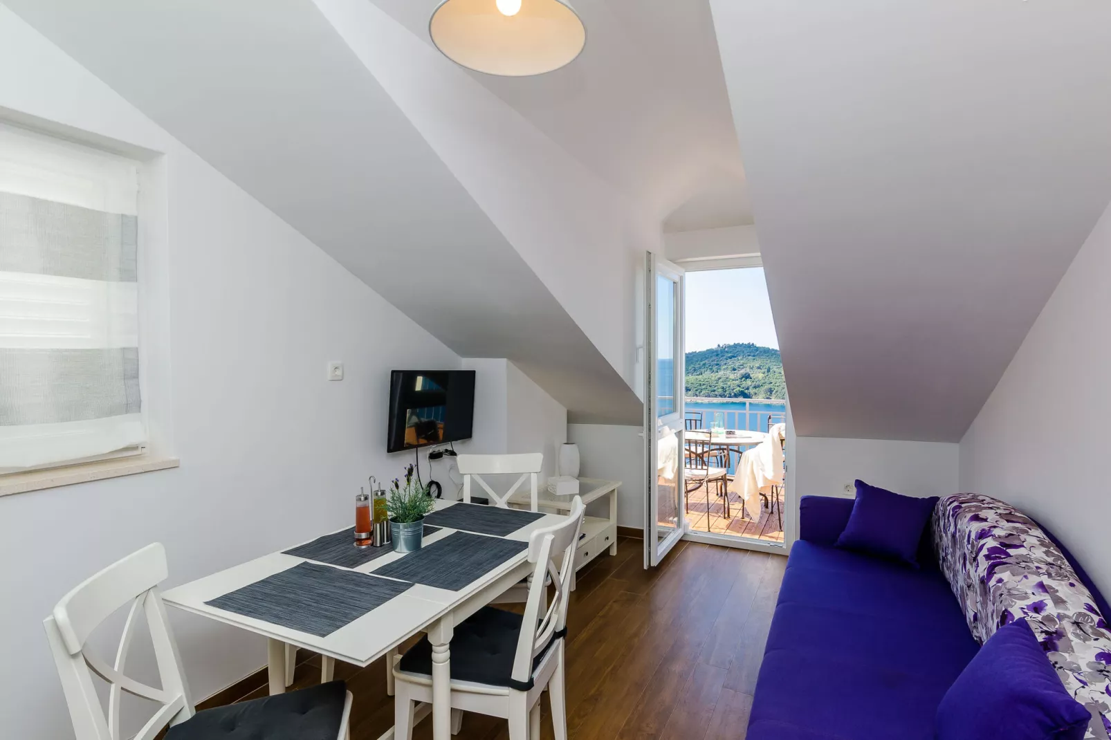 Amorino of Dubrovnik Apartment - Two Bedroom Apartment with Terrace and Sea View (Apartment Ruzmarin)-Salon