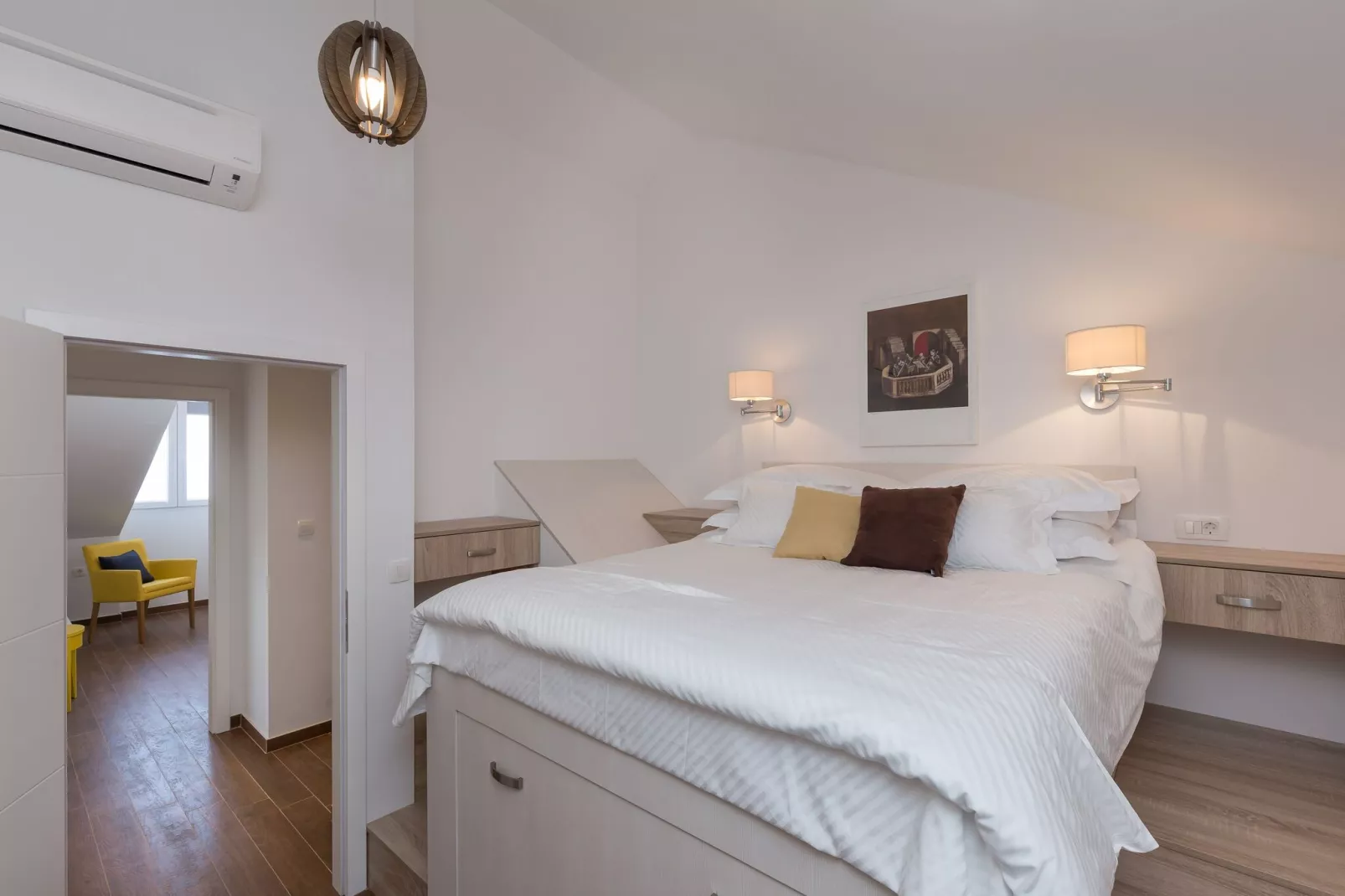 Amorino of Dubrovnik Apartment - Two Bedroom Apartment with Terrace and Sea View (Apartment Ruzmarin)-Chambre