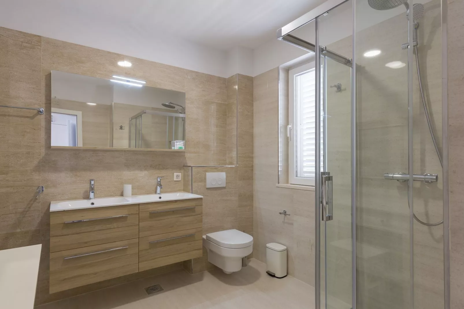 Amorino of Dubrovnik Apartments - Studio Apartment with Balcony and Sea View (Apartment Lovor)-Bathroom