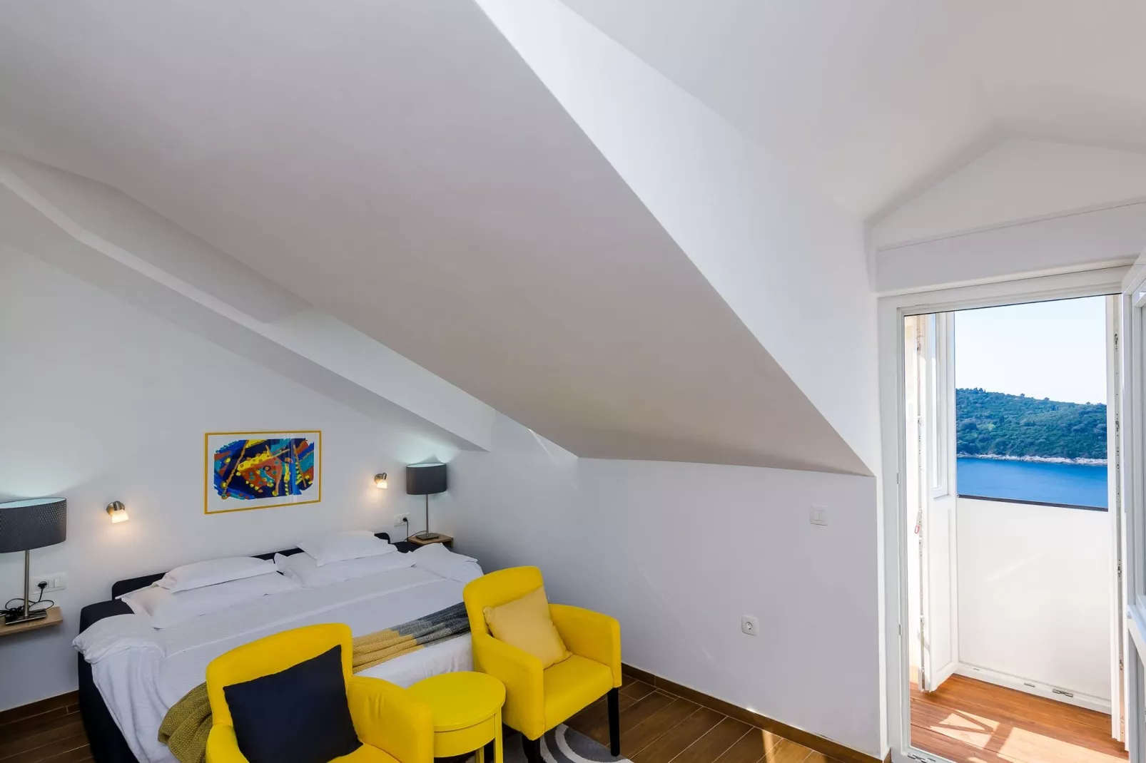 Amorino of Dubrovnik Apartments - One Bedroom Apartment with Balcony and Sea View (Apartment Maslina)-Schlafzimmer