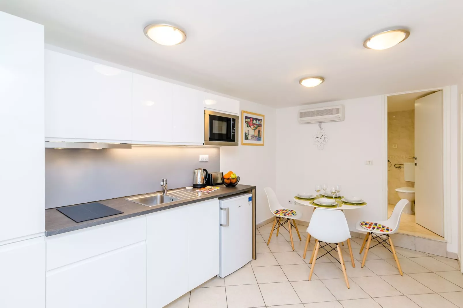 Apartment Domix - Two Bedroom Apartment-Küche