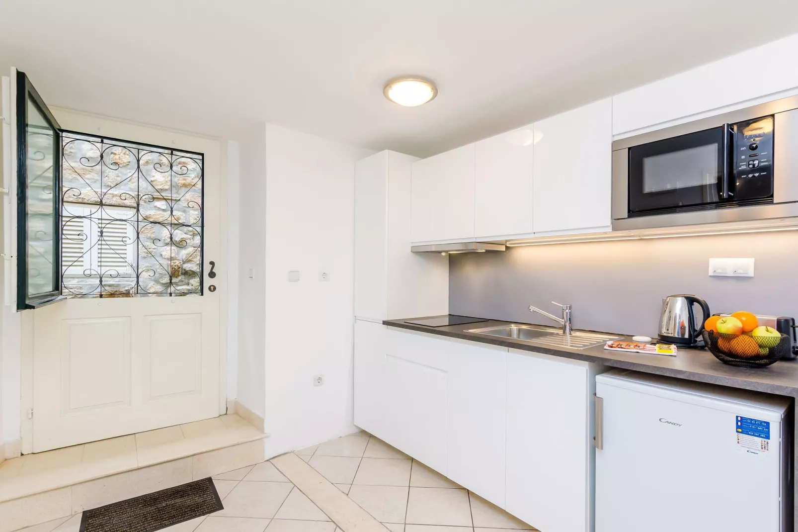 Apartment Domix - Two Bedroom Apartment-Küche