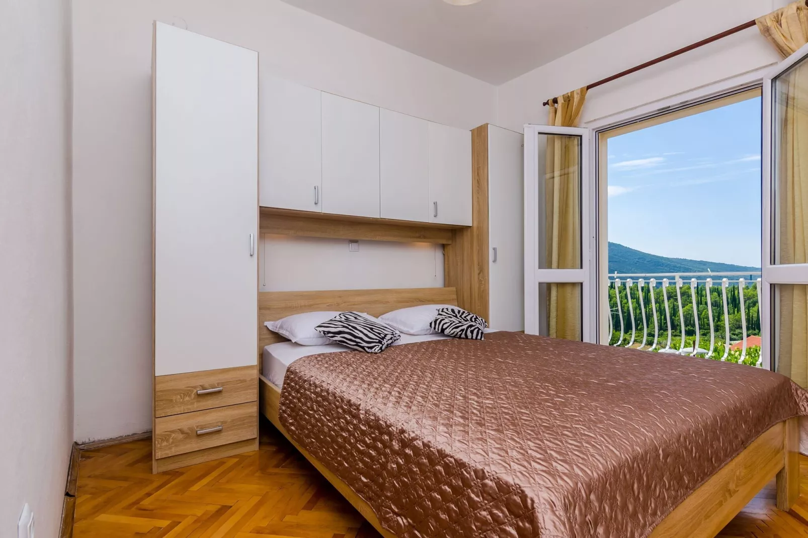 Villa Dalmatian Gem - Two-Bedroom Villa with Terrace and Swimming Pool-Bedroom