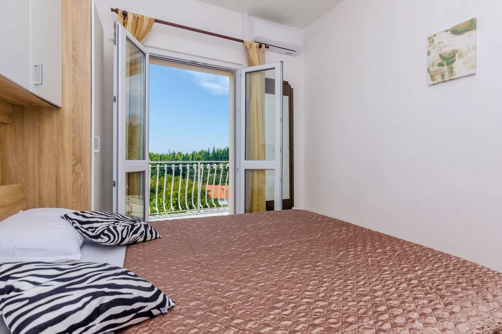 Villa Dalmatian Gem - Two-Bedroom Villa with Terrace and Swimming Pool-Bedroom