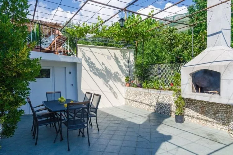 Villa Dalmatian Gem - Two-Bedroom Villa with Terrace and Swimming Pool-Facilities