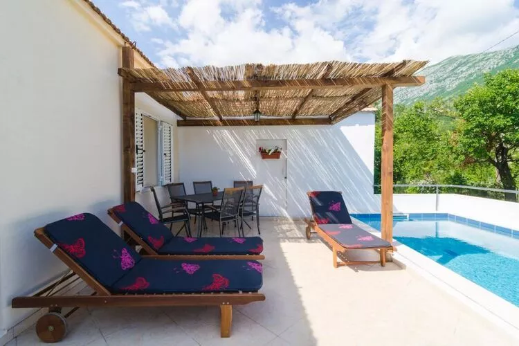 Villa Dalmatian Gem - Two-Bedroom Villa with Terrace and Swimming Pool-Outdoor
