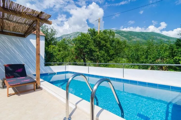 Villa Dalmatian Gem - Two-Bedroom Villa with Terrace and Swimming Pool-Pool