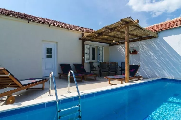 Villa Dalmatian Gem - Two-Bedroom Villa with Terrace and Swimming Pool-Pool