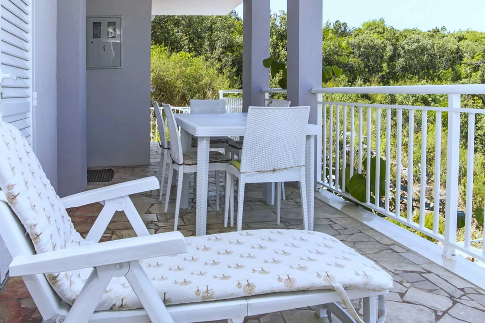 Apartments Vesela - One Bedroom Apartment with Balcony and Sea View-Outdoor