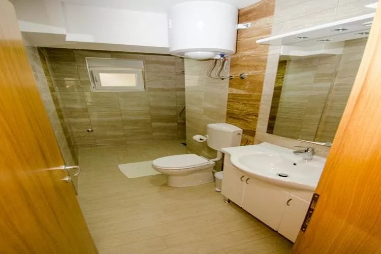 Apartments Vesela - Premium One Bedroom Apartment with Terrace and Partial Sea View-Salle de bain