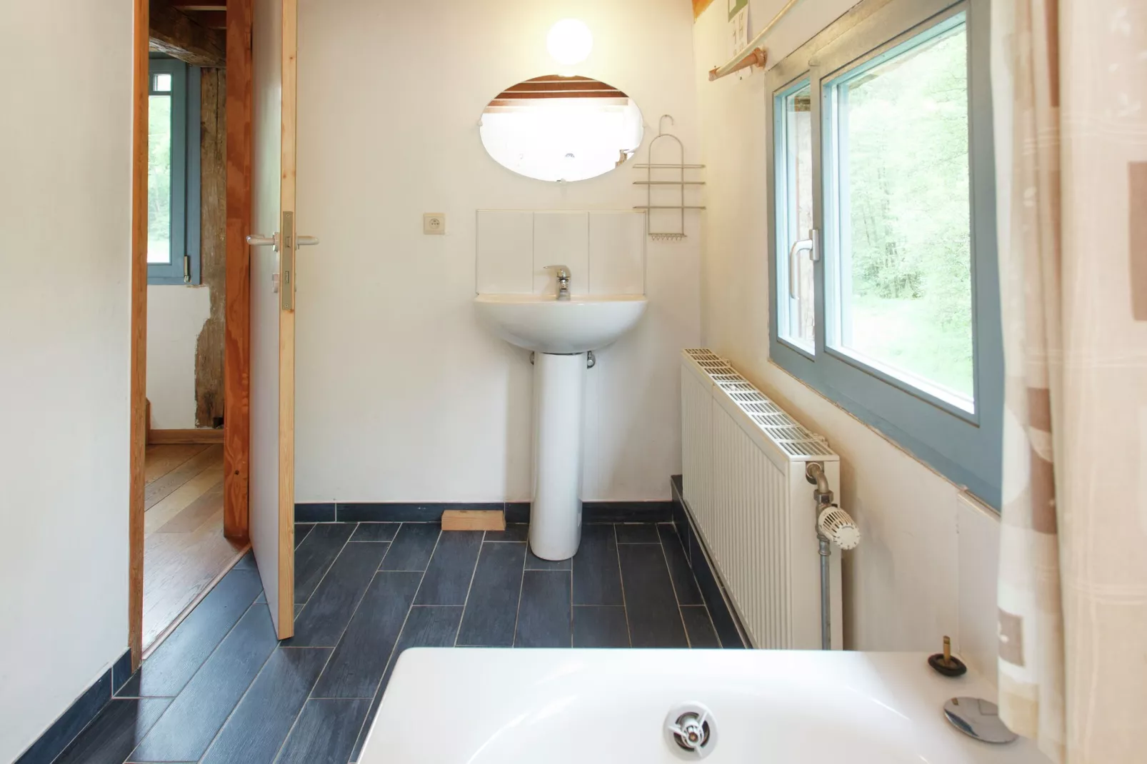 Les Epilobes-Bathroom