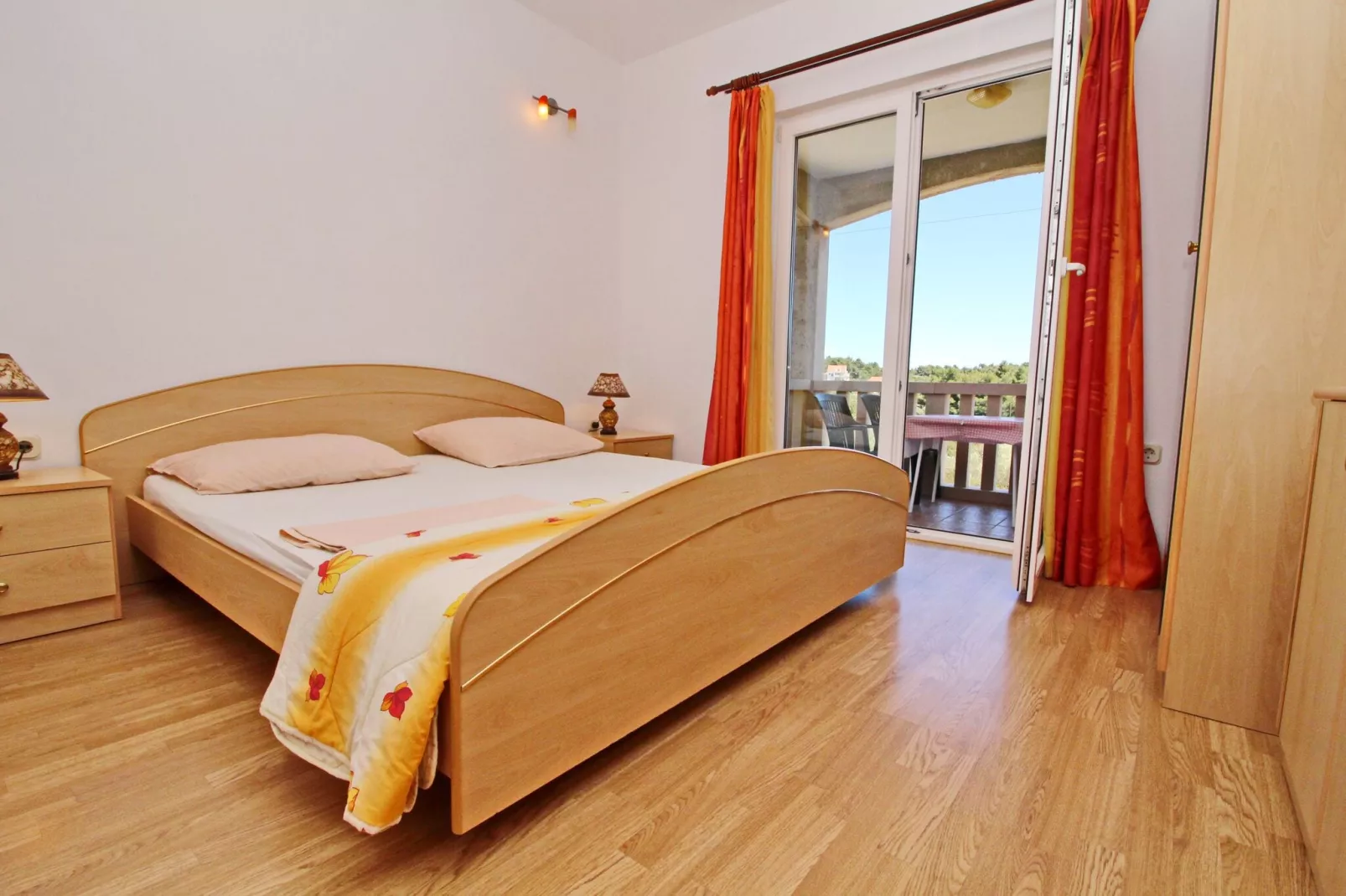 Apartments Veselka, Lumbarda - One Bedroom Apartment with Terrace and Sea View (Apt 7)-Bedroom