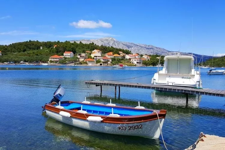Apartments Veselka, Lumbarda - One Bedroom Apartment with Terrace and Sea View (Apt 7)-Atmosphere