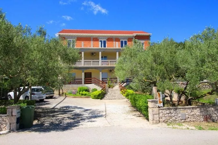 Apartments Veselka, Lumbarda - Standard Room with Balcony and Sea View (Room 2)-Outdoor