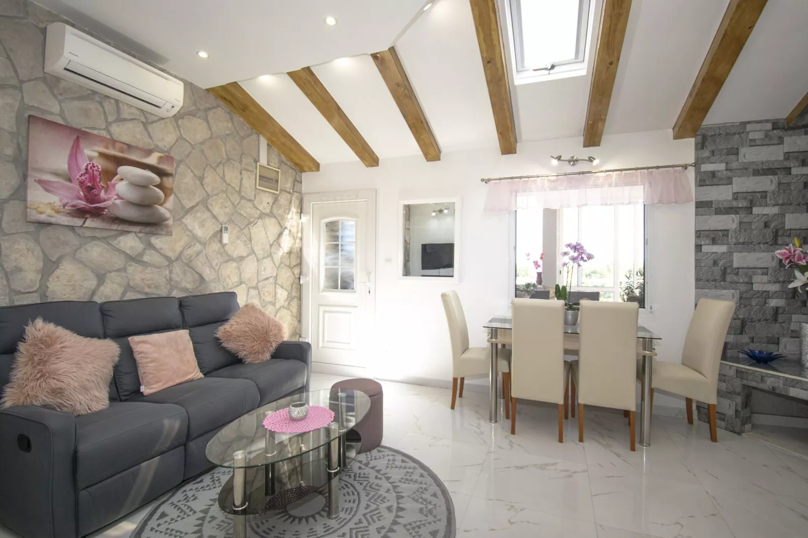 Stone House Blaca - Two Bedroom Stone House with Terrace and Sea View-Indoor