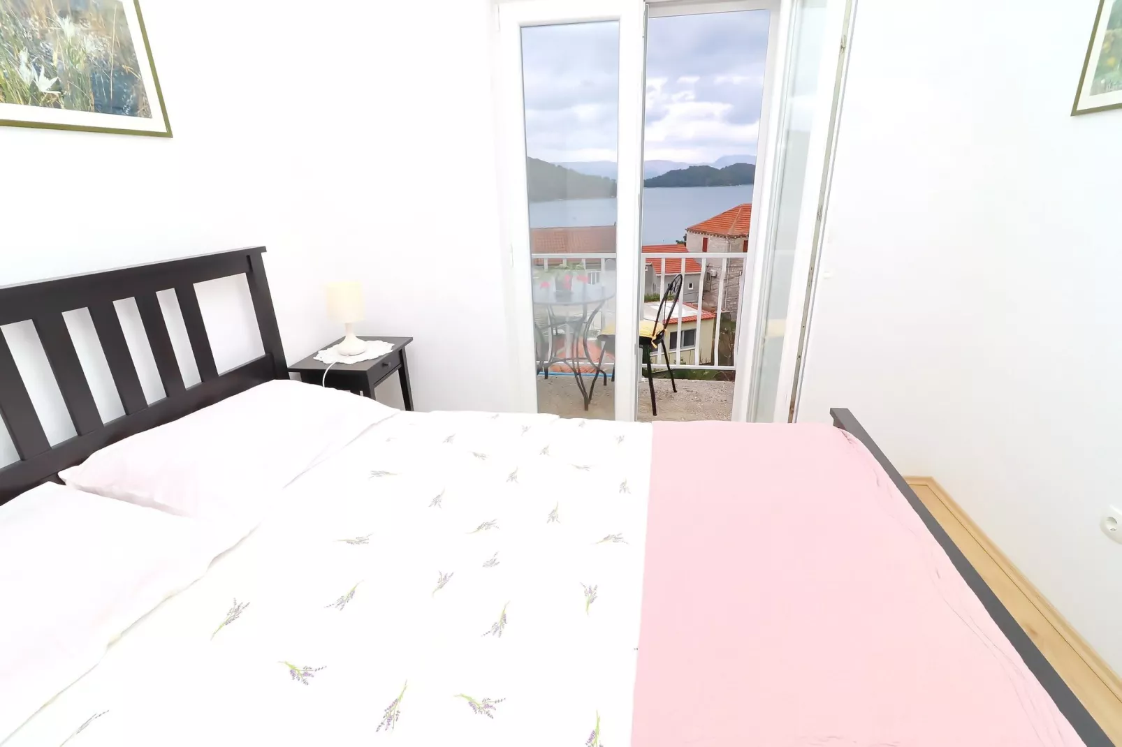 Apartments Nodilo - Standard One Bedroom Apartment with Balcony and Sea View (Apt 2)-Bedroom