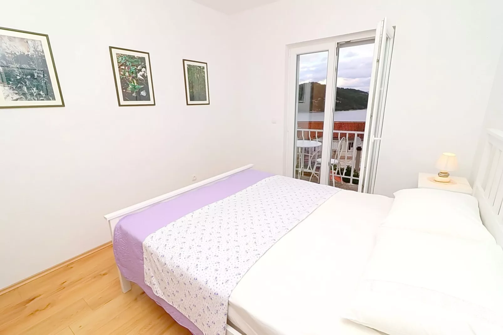 Apartments Nodilo - Comfort One Bedroom Apartment with Balcony and Sea View (Apt 3)-Bedroom