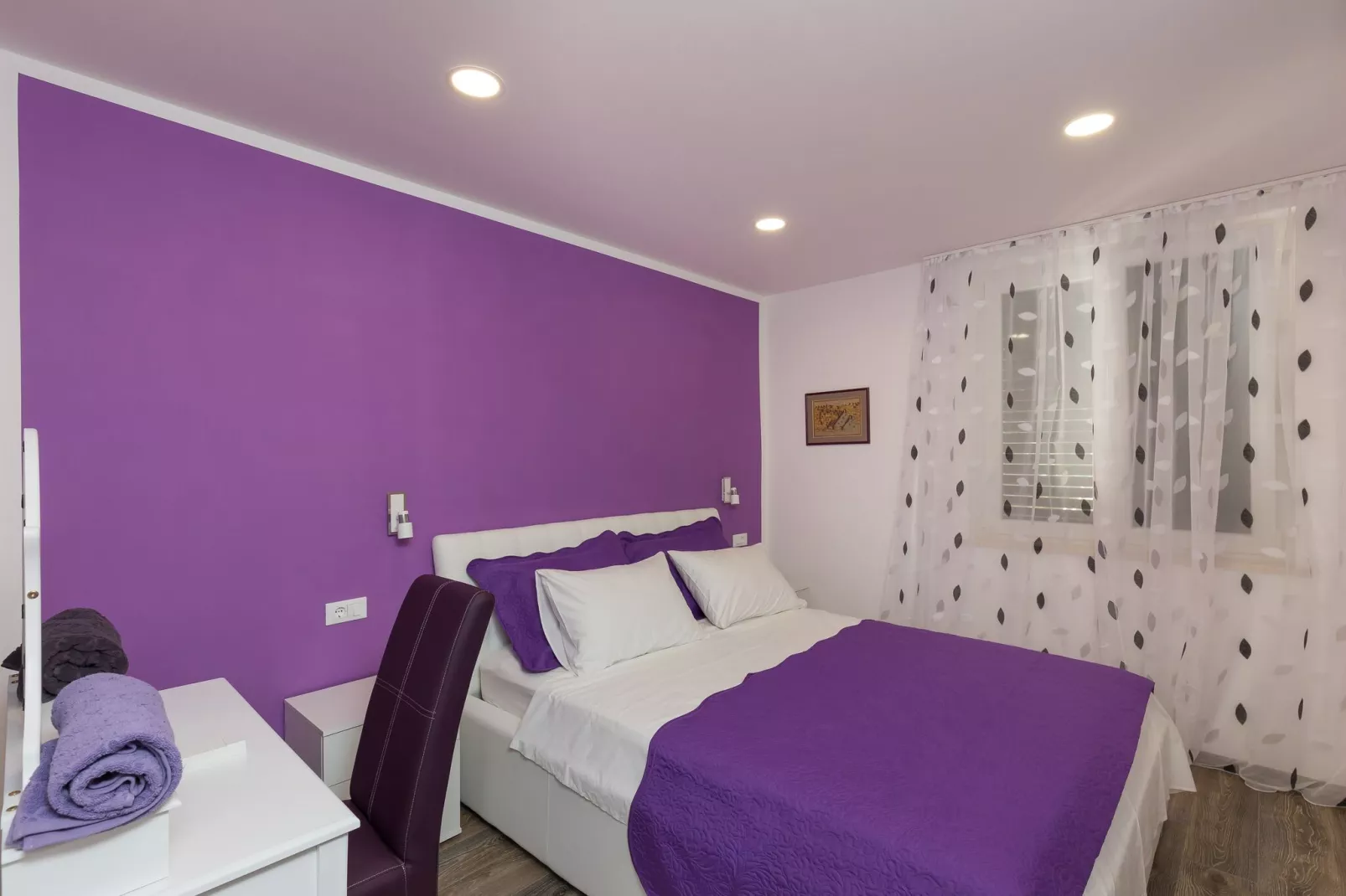Apartment H&D - Two Bedroom Apartment with Balcony and Sea View-Bedroom