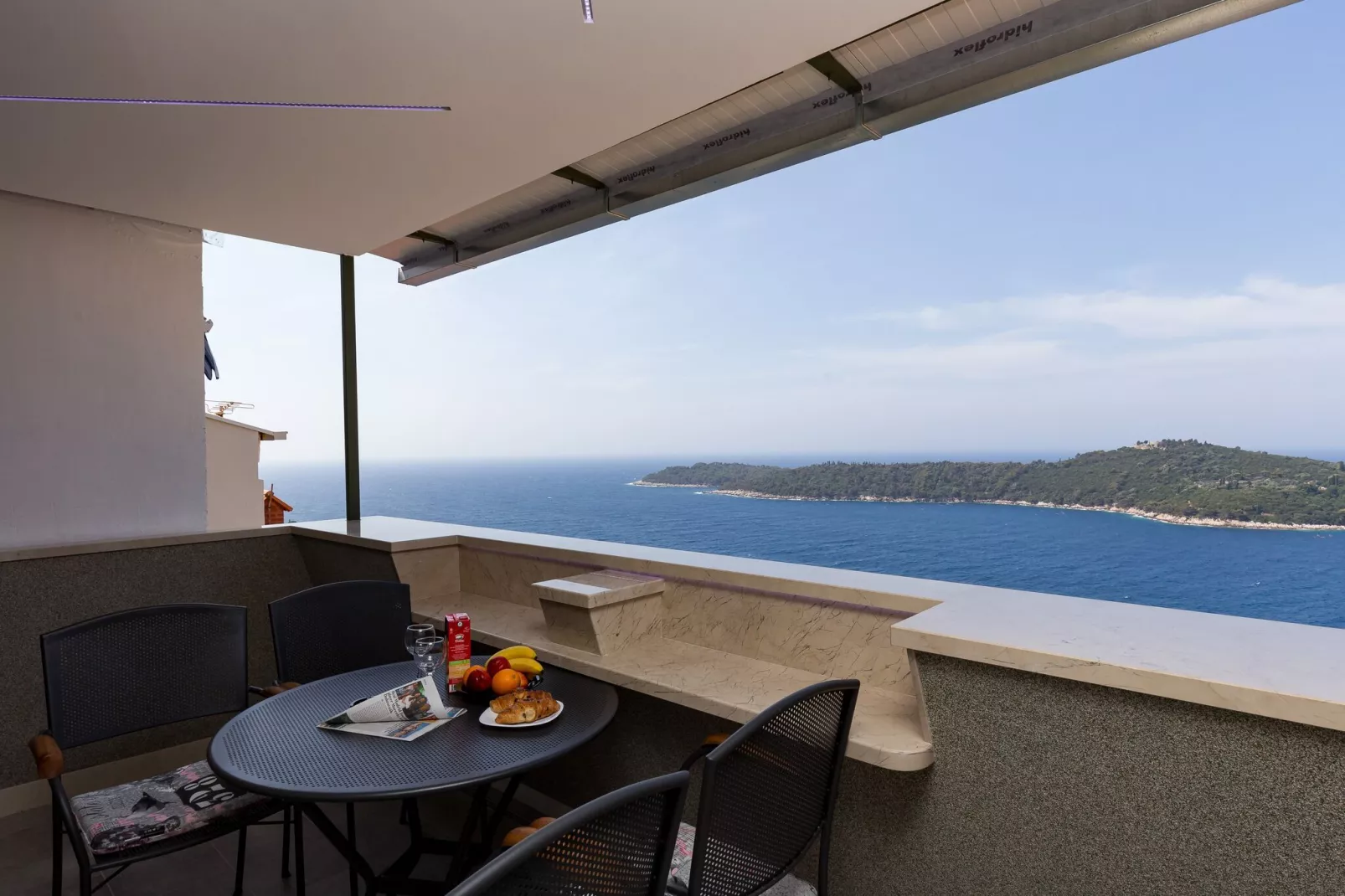 Apartment H&D - Two Bedroom Apartment with Balcony and Sea View-Terrace balcony