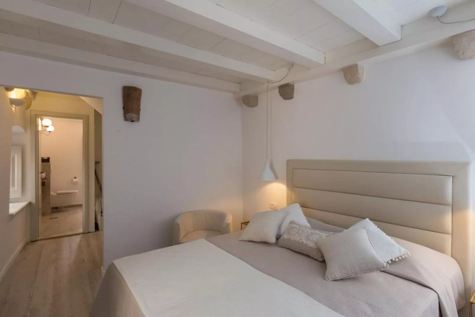 Dubrovnik Sweet House - Deluxe Double Room with Terrace (SOBA 1)-Bedroom