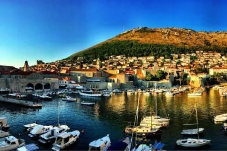 Dubrovnik Sweet House - Superior Double Room with Old Town Roofs View (SOBA 2)-Vue