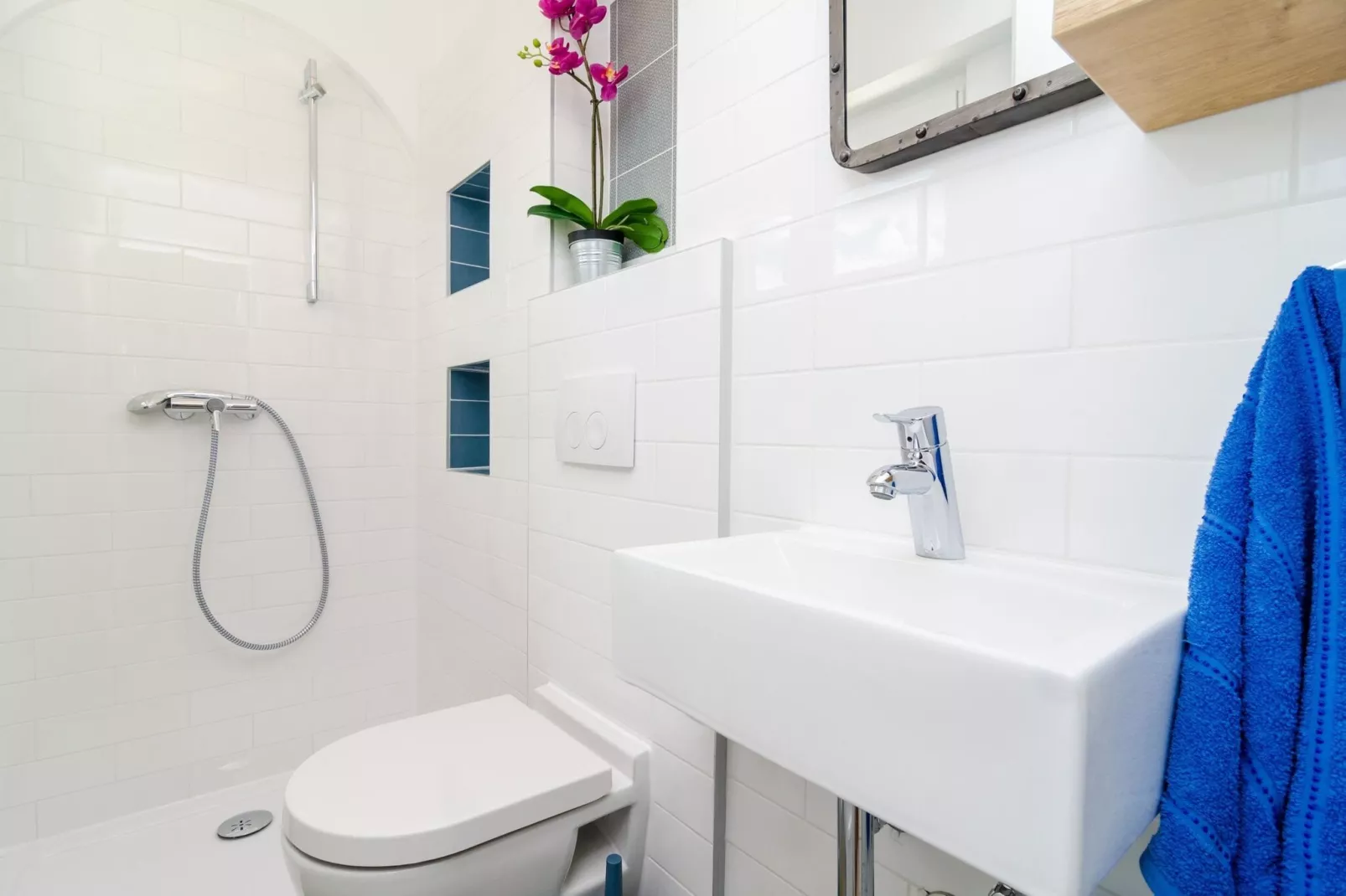 Villa Sofija - Three Bedroom Villa with Terrace and Swimming Pool-Bathroom