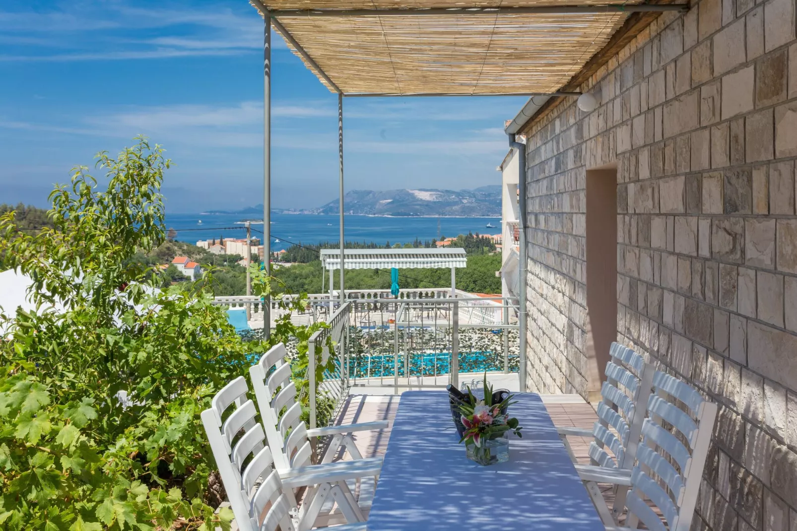Apartments Oleander Sea View - Three Bedroom Apartment with Terrace and Sea View (Veliki)-Terrace