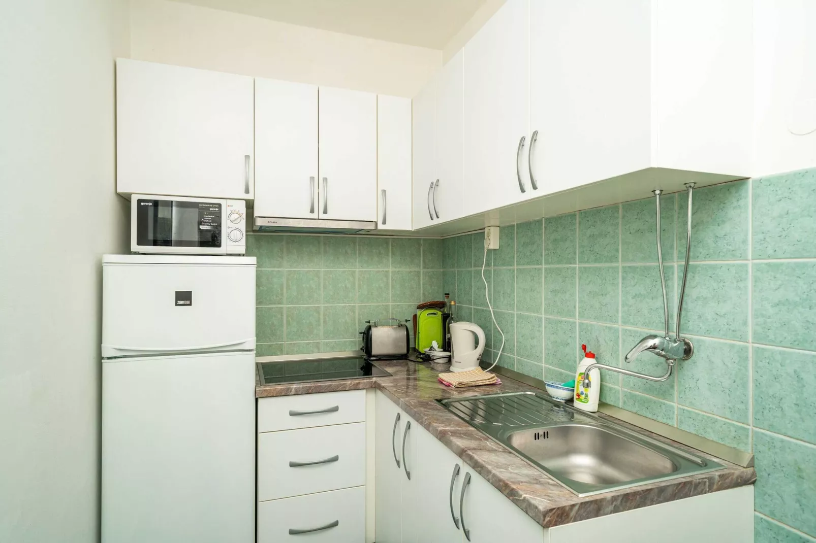 Apartments Peco - Three Bedroom Apartment with Balcony and Sea View-Cuisine
