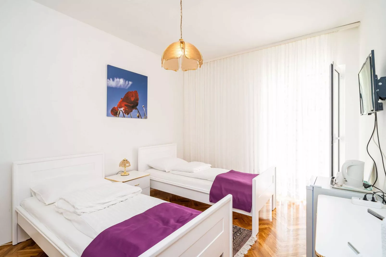 Apartments Peco - Three Bedroom Apartment with Balcony and Sea View-Chambre