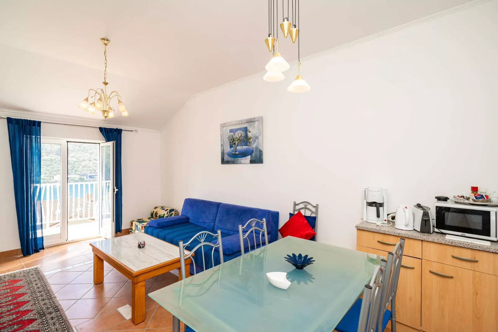 Apartments Peco - Studio Apartment with Balcony and Sea View-Salle à manger