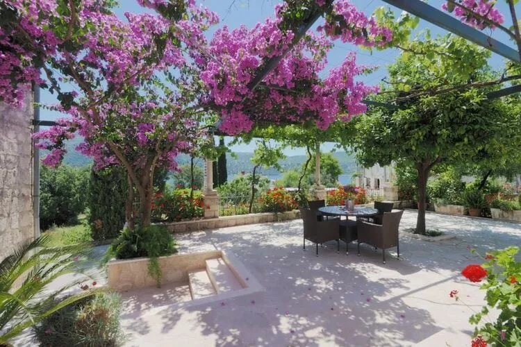 Apartments & Room Eva Slano - Double Room with Balcony and Sea View (Kamara)-Terrasse