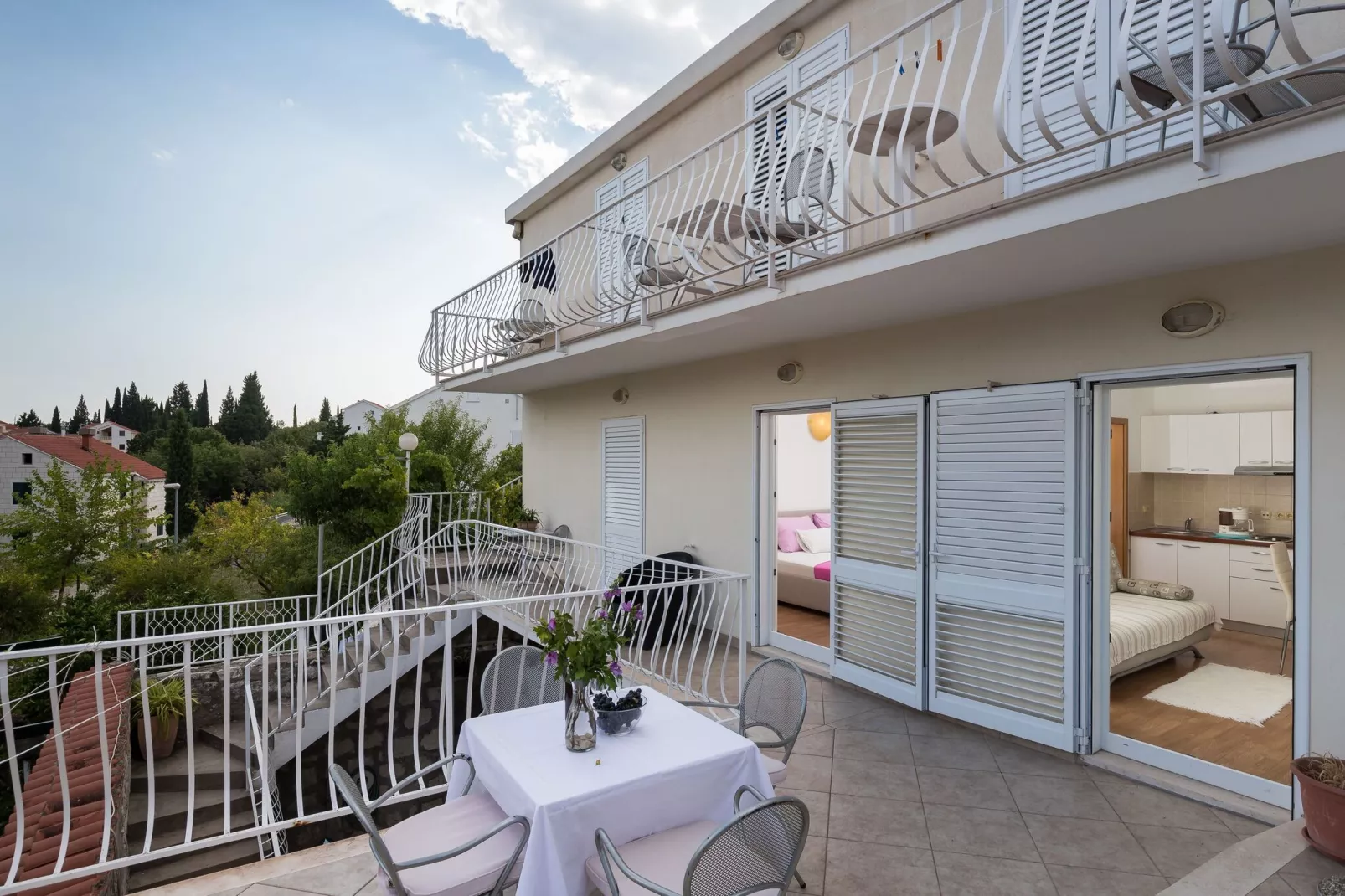 Apartments & Room Eva Slano - One Bedroom Apartment with Terrace and Sea View ( Srednji )-Terrasse