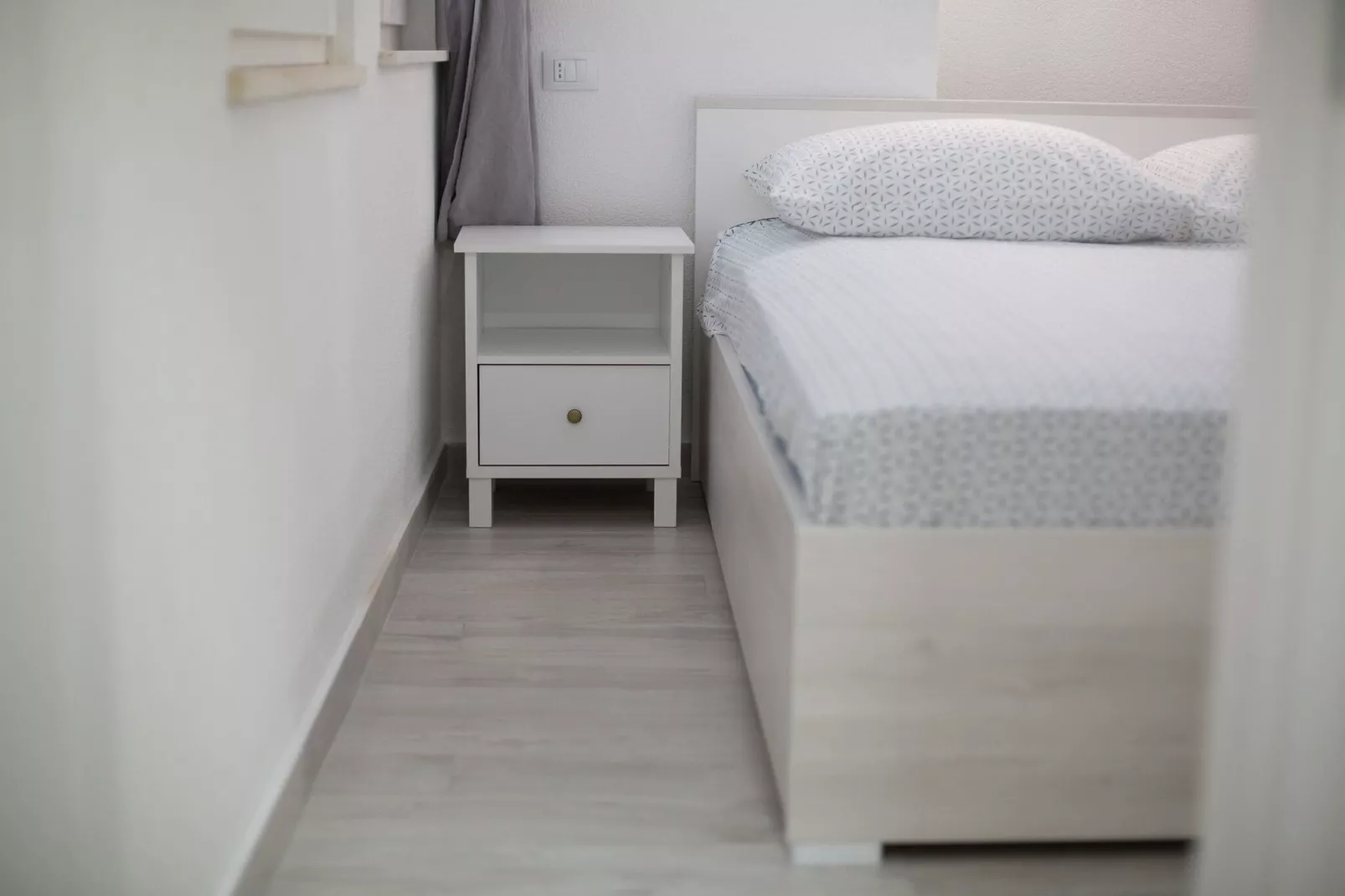 Serious Job Apartment - One Bedroom Apartment with Shared Terrace (veći)-Schlafzimmer