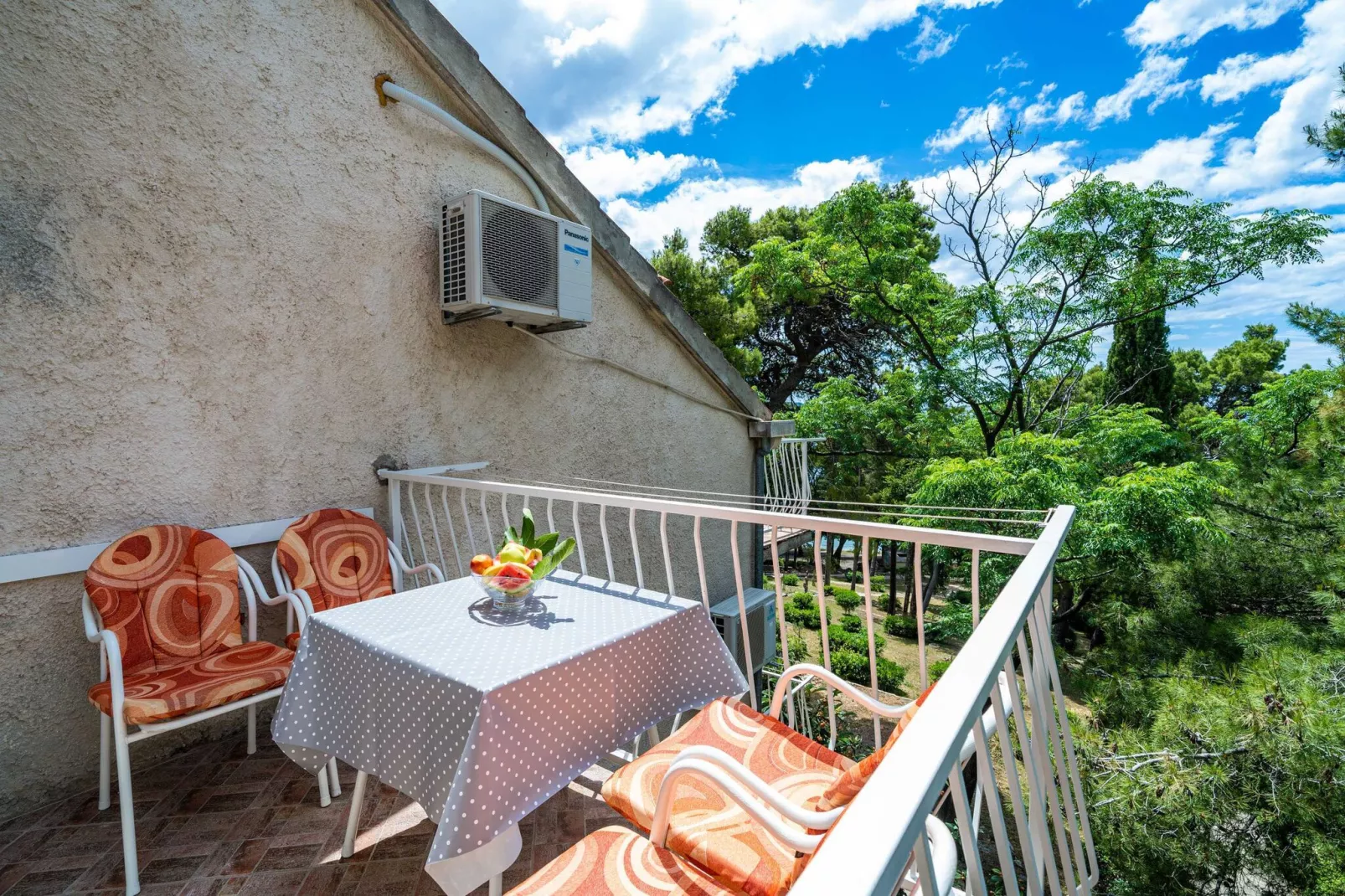 Apartment & Rooms Papa - Studio Apartment with Balcony and Partial Sea View-Outdoor